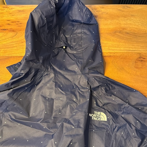 The North Face polka dot rain jacket small - Picture 8 of 11